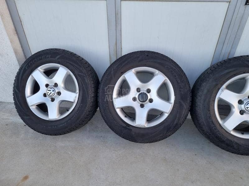 Cooper 235/65 R17 Zimska