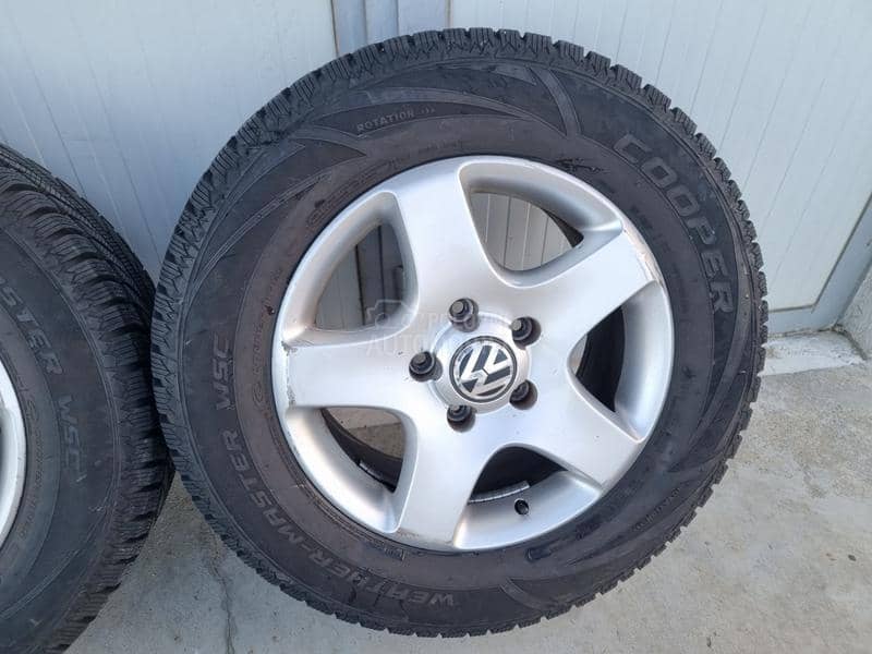 Cooper 235/65 R17 Zimska