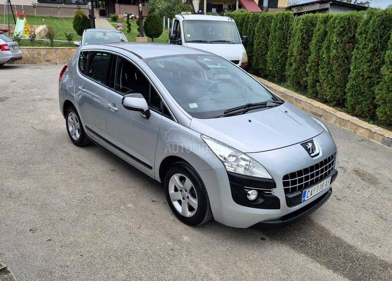Peugeot 3008 1.6 e-HDI Peugeot 3008 1.6 e-HDI