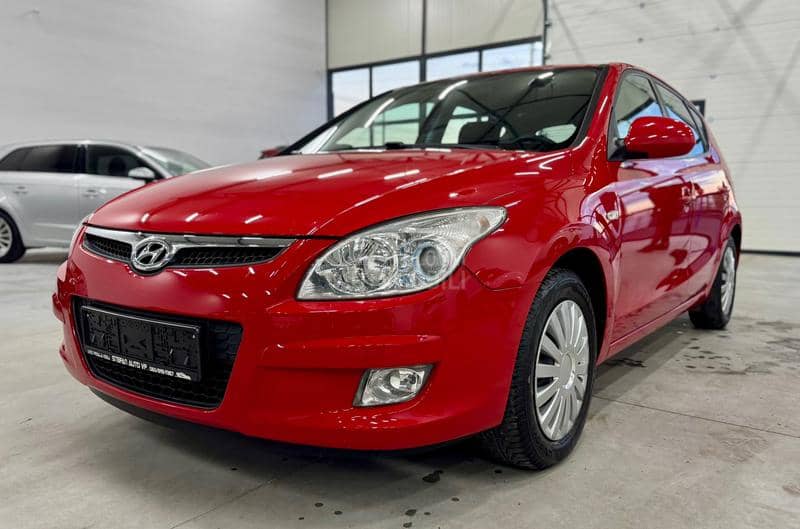 Hyundai i30 1.6B CH