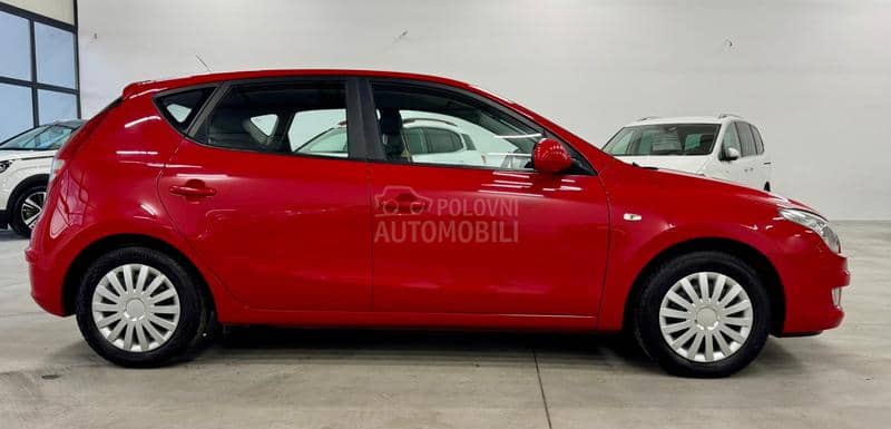 Hyundai i30 1.6B CH