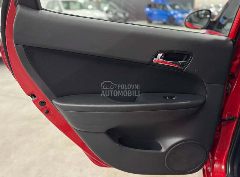 Hyundai i30 1.6B CH