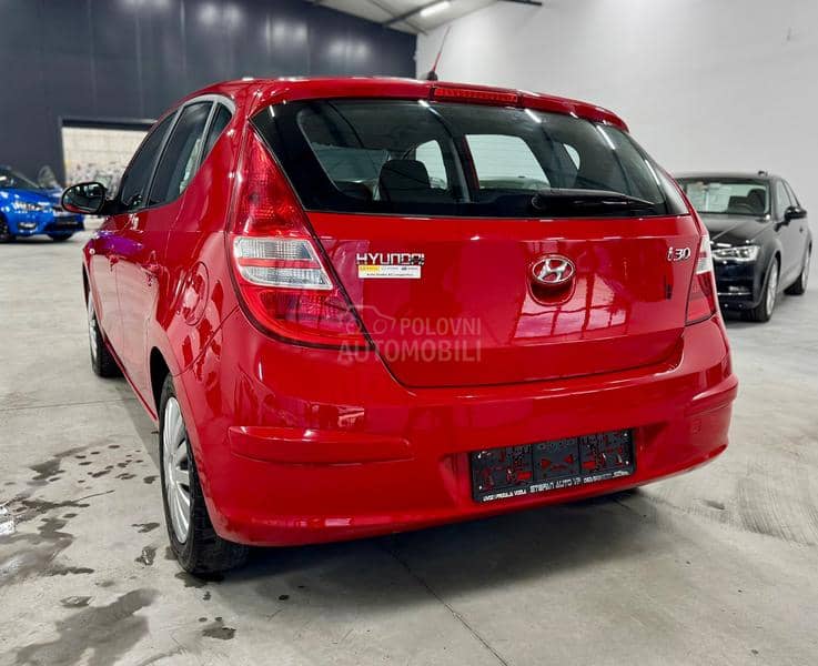 Hyundai i30 1.6B CH