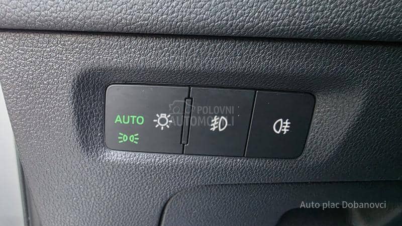 Škoda Octavia 2.0 TDI DSG/VIRTUAL Škoda Octavia 2.0 TDI DSG/VIRTUAL