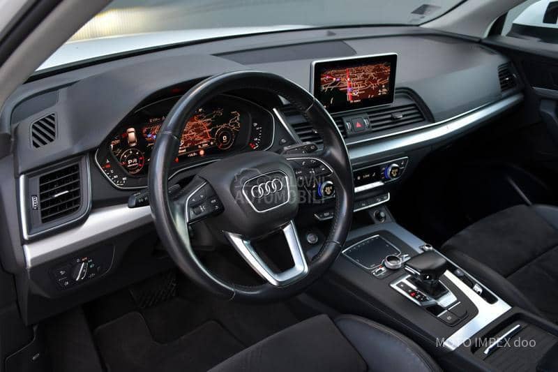 Audi Q5 40 TDI / HYBRID