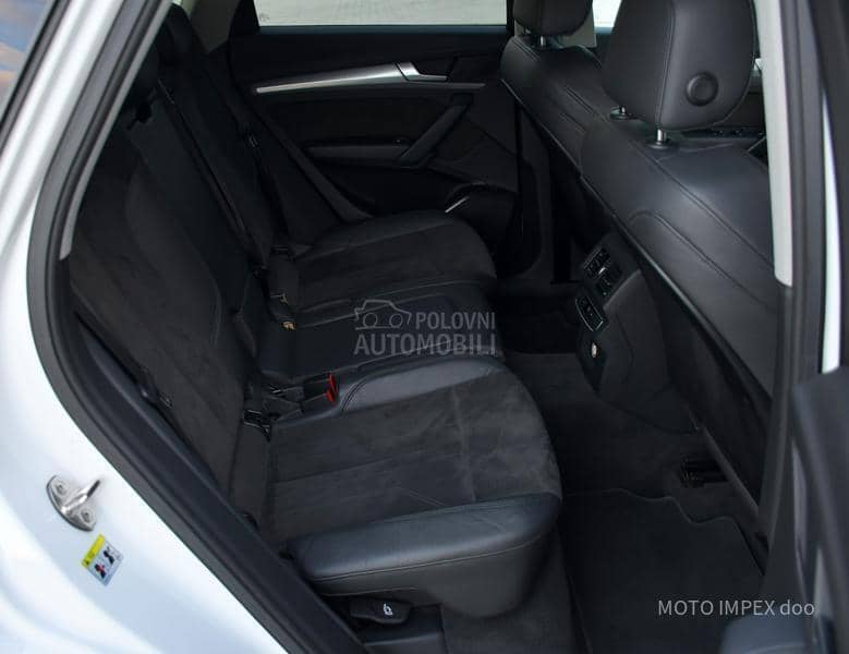 Audi Q5 40 TDI / HYBRID