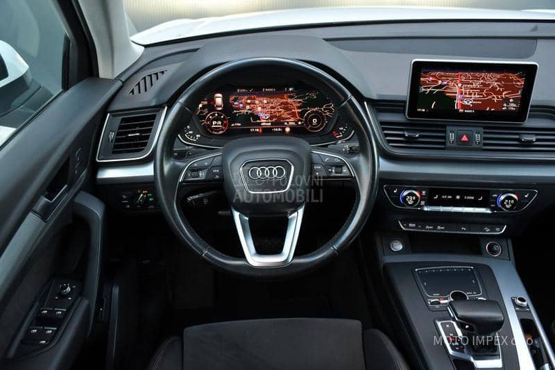 Audi Q5 40 TDI / HYBRID