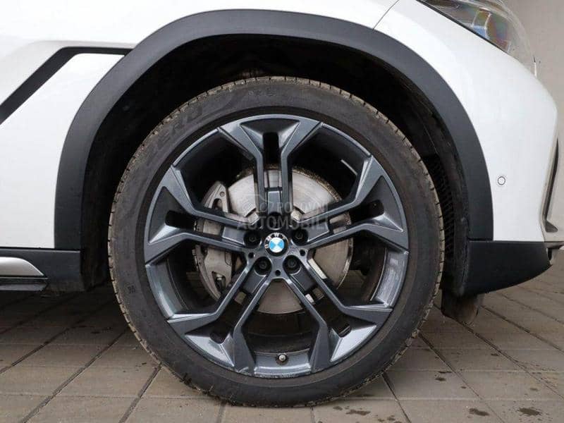 BMW X6 INDIVIDUAL MHEV 22