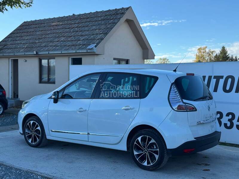 Renault Scenic BOSE