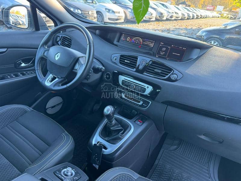 Renault Scenic BOSE