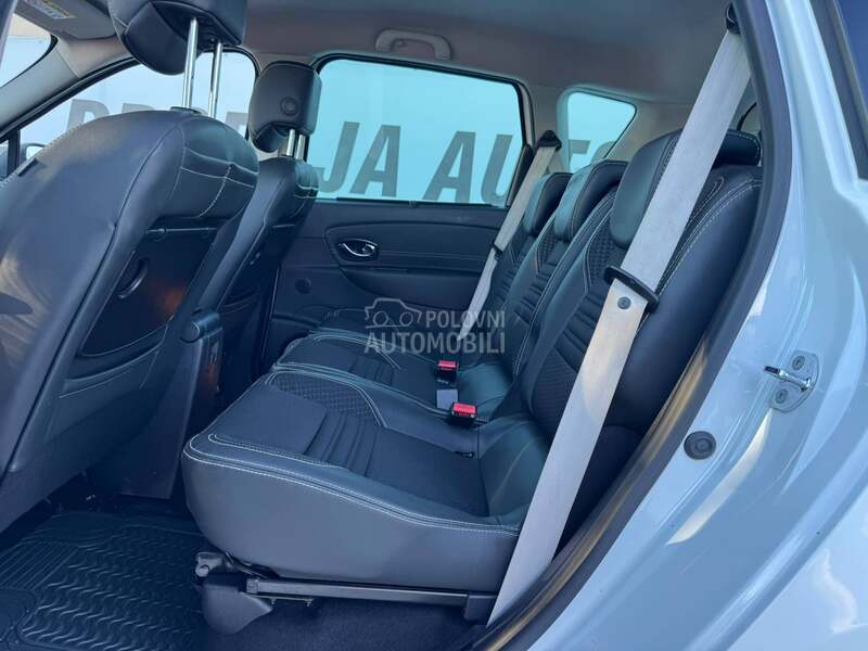 Renault Scenic BOSE