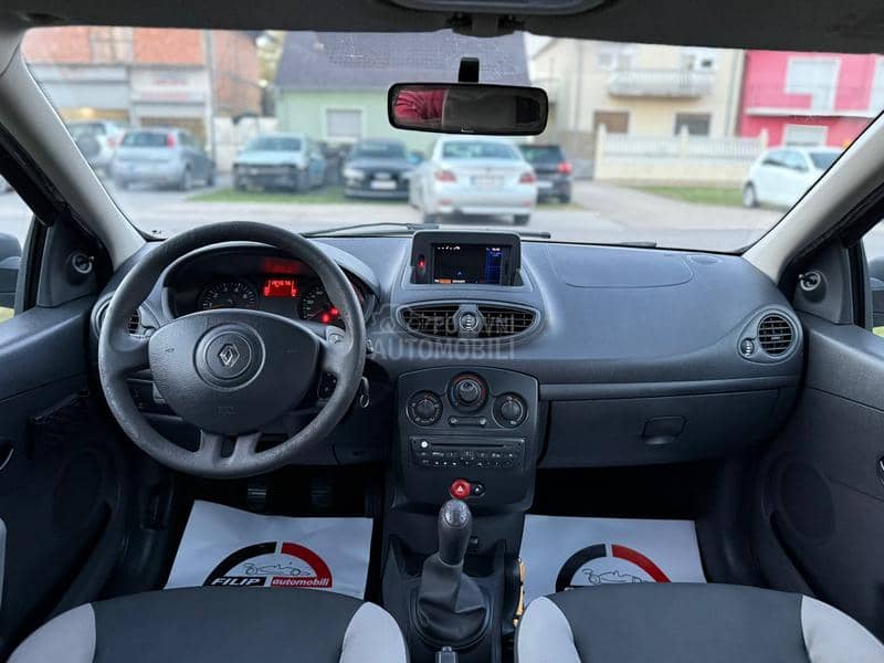 Renault Clio 1.2b NA.VI Renault Clio 1.2b NA.VI