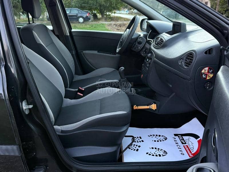 Renault Clio 1.2b NA.VI Renault Clio 1.2b NA.VI