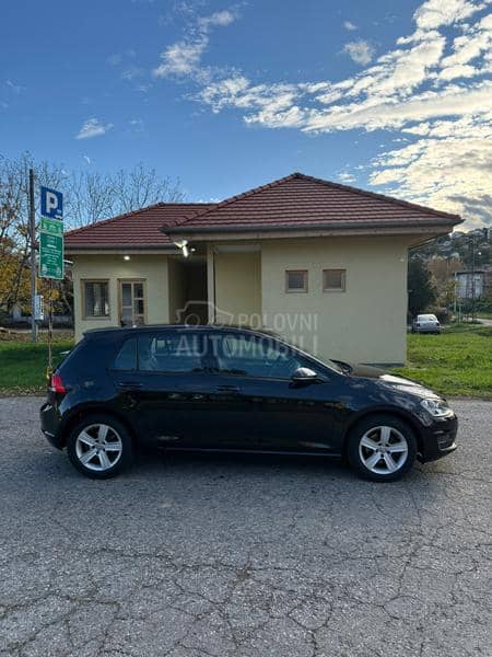 Volkswagen Golf 7 HIGHLINE/T0P STANJE Volkswagen Golf 7 HIGHLINE/T0P STANJE