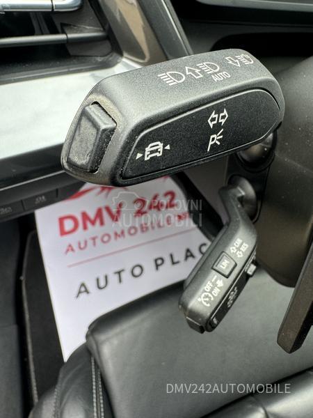 Audi Q4 e-tron S LINE Q 40