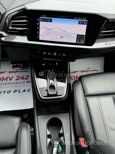 Audi Q4 e-tron S LINE Q 40