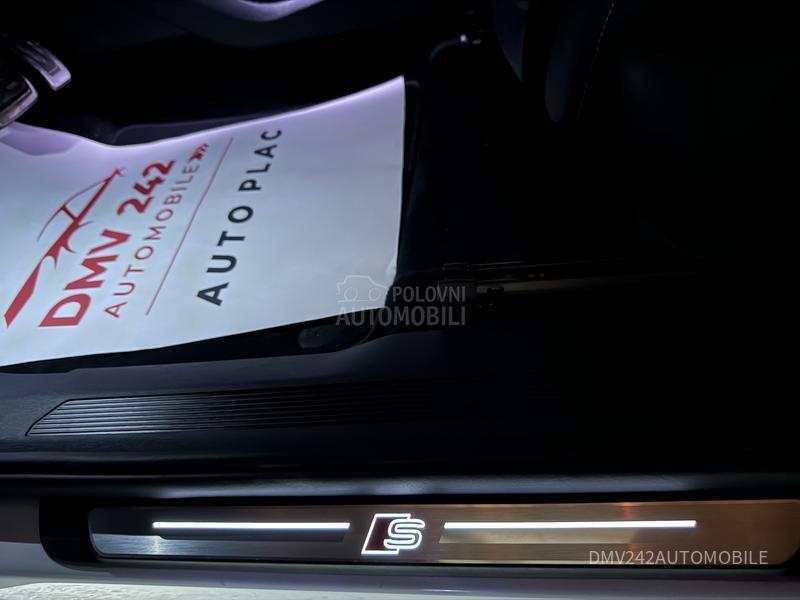 Audi Q4 e-tron S LINE Q 40