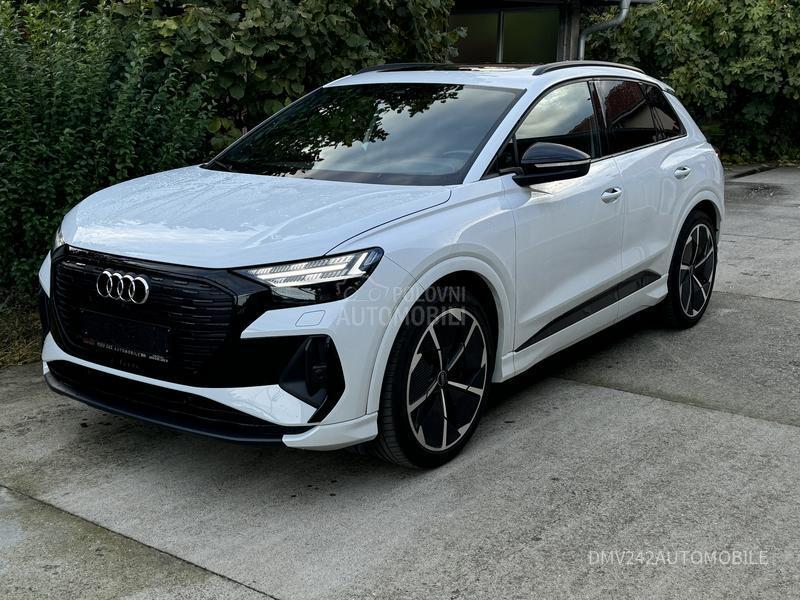 Audi Q4 e-tron S LINE Q 40
