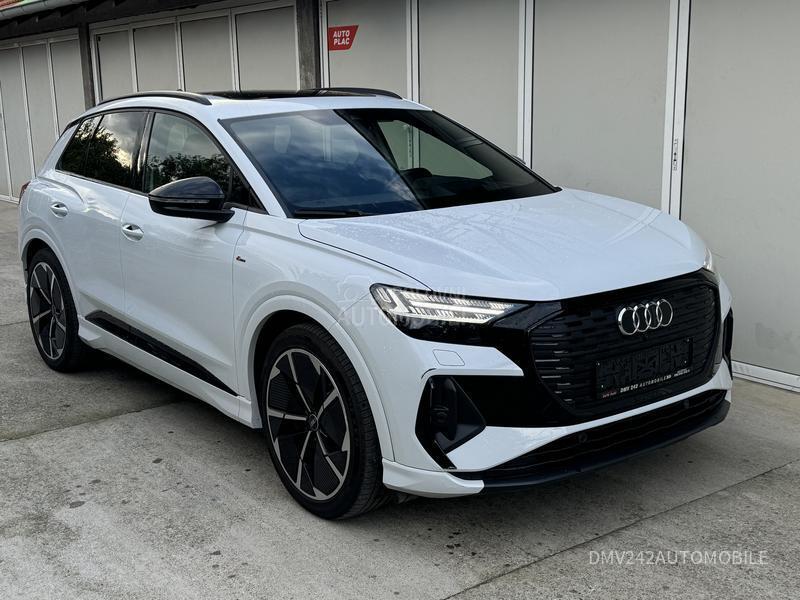 Audi Q4 e-tron S LINE Q 40