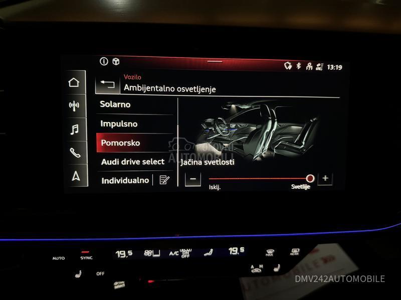 Audi Q4 e-tron S LINE Q 40