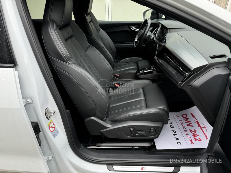 Audi Q4 e-tron S LINE Q 40
