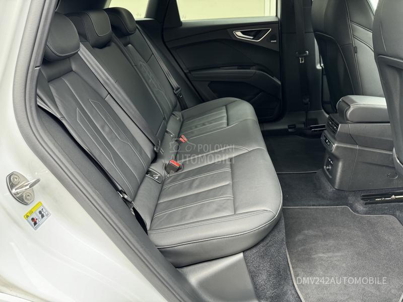 Audi Q4 e-tron S LINE Q 40