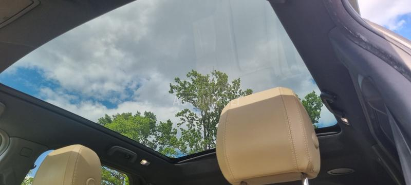 Land Rover Discovery Sport HSE