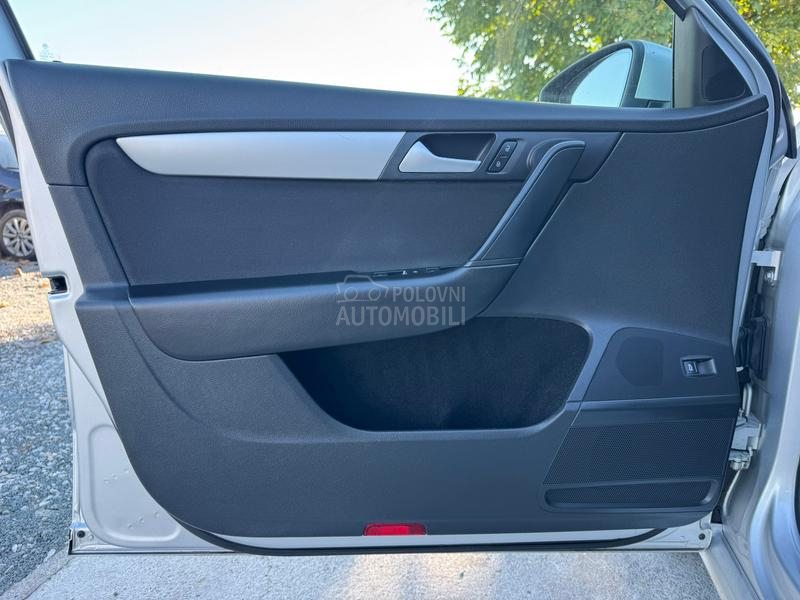 Volkswagen Passat B7 