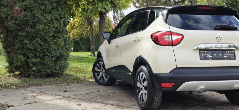 Renault Captur R.E.Z.E.R.V.I.S.A.N