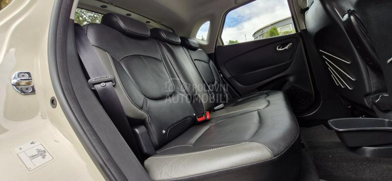 Renault Captur R.E.Z.E.R.V.I.S.A.N