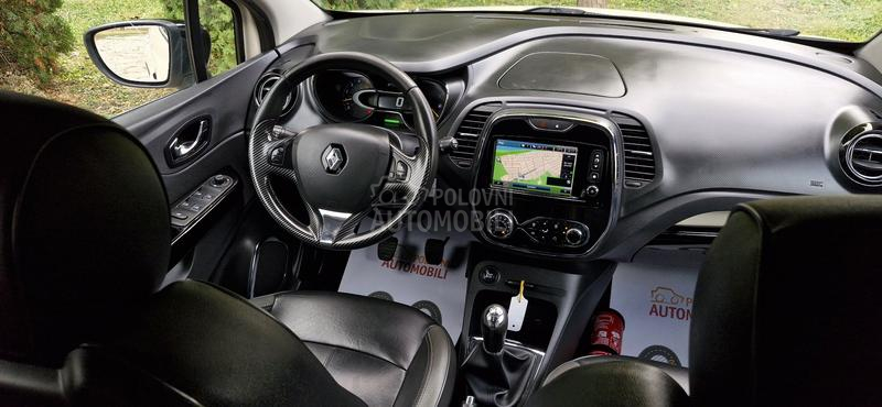 Renault Captur R.E.Z.E.R.V.I.S.A.N