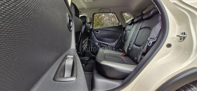 Renault Captur R.E.Z.E.R.V.I.S.A.N