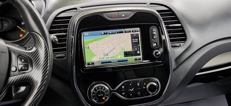 Renault Captur R.E.Z.E.R.V.I.S.A.N