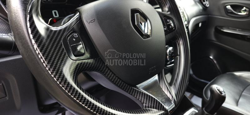 Renault Captur R.E.Z.E.R.V.I.S.A.N