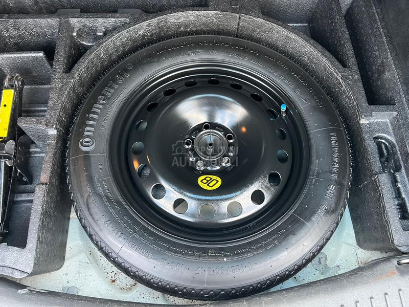 Ford Kuga 2.0 4x4 TITANIUM