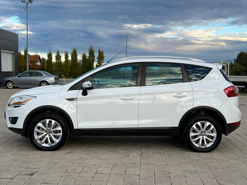 Ford Kuga 2.0 4x4 TITANIUM