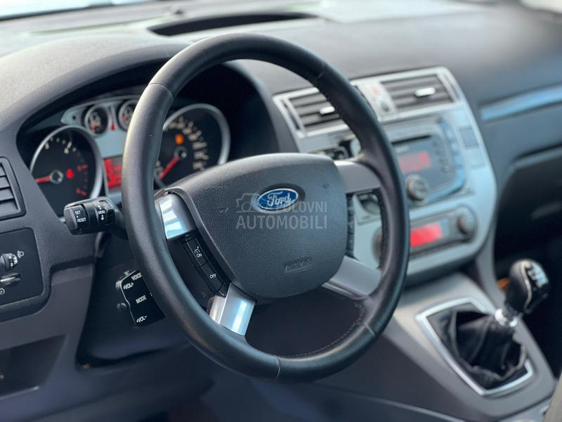 Ford Kuga 2.0 4x4 TITANIUM