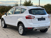 Ford Kuga 2.0 4x4 TITANIUM