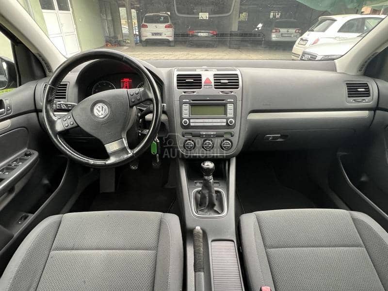 Volkswagen Golf 5 1.4 TSI