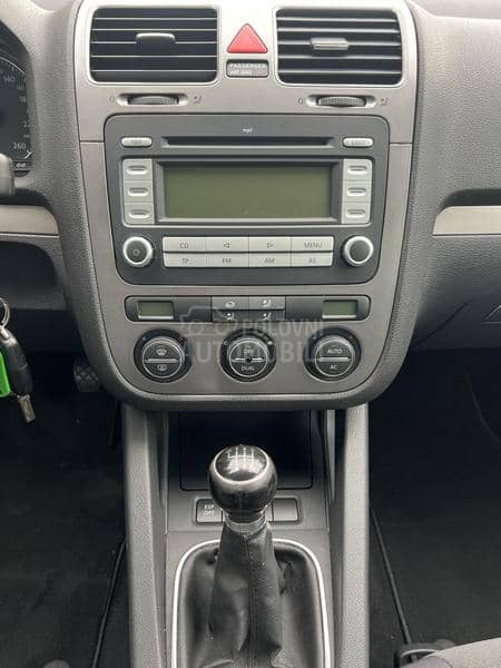 Volkswagen Golf 5 1.4 TSI