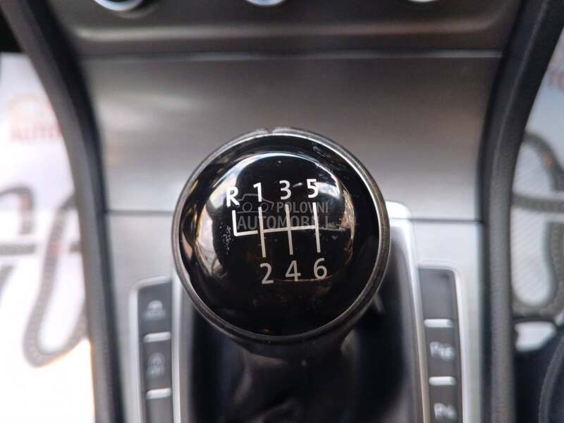 Volkswagen Golf 7 1.4 tfsi