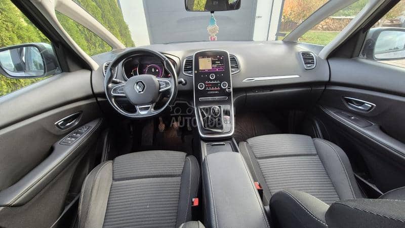 Renault Grand Scenic dci