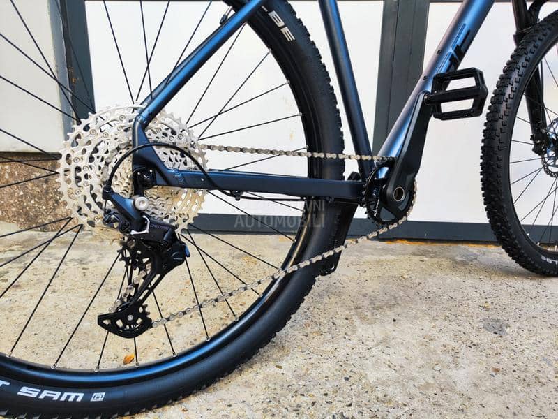 Cube Attention Pro 29er XL