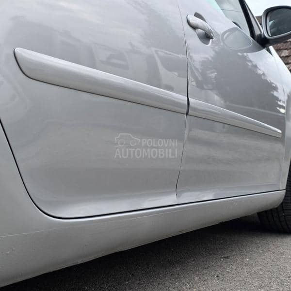 Volkswagen Golf 5 1.9TDI