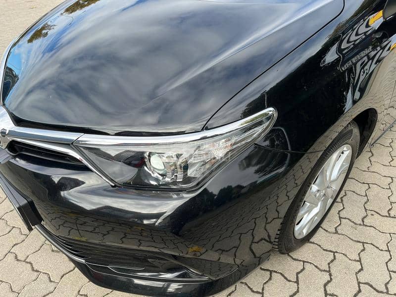 Toyota Auris 1.2 Švajcarac