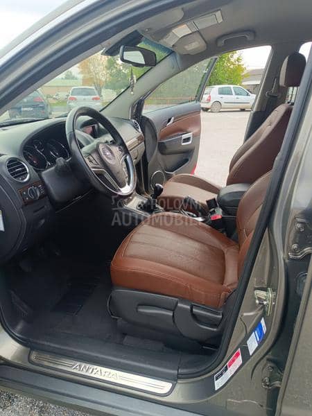 Opel Antara 