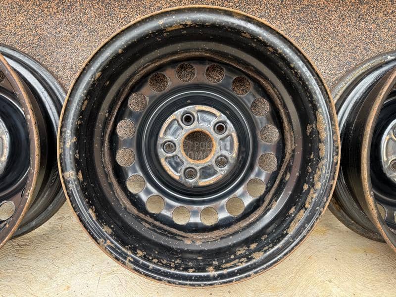 Čelične felne Fiat / Suzuki 15" 5 x 114.3