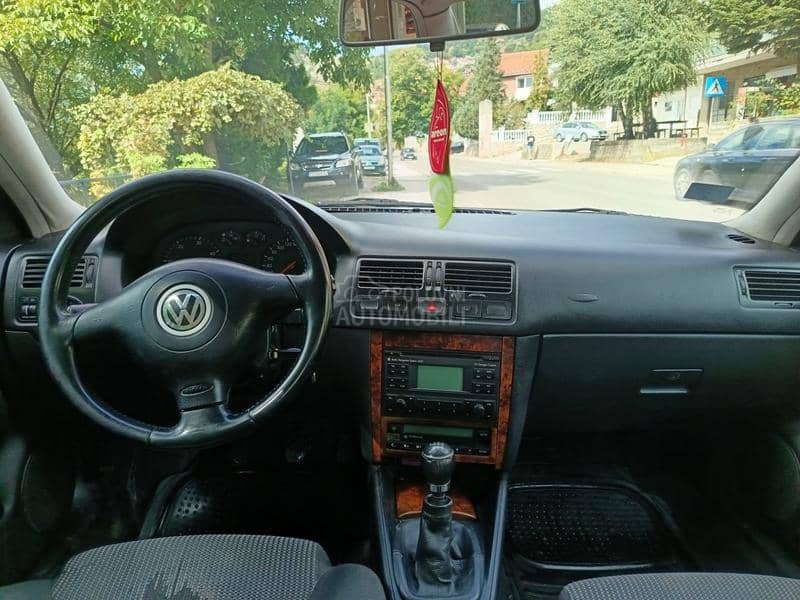 Volkswagen Bora 19 tdi highline