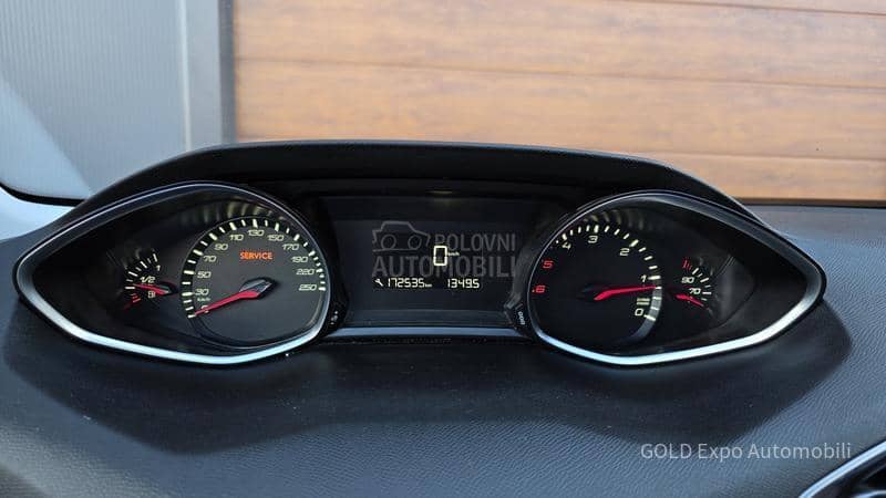 Peugeot 308 1.6 BlueHdi Allure