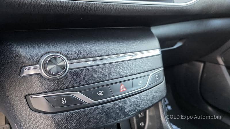 Peugeot 308 1.6 BlueHdi Allure